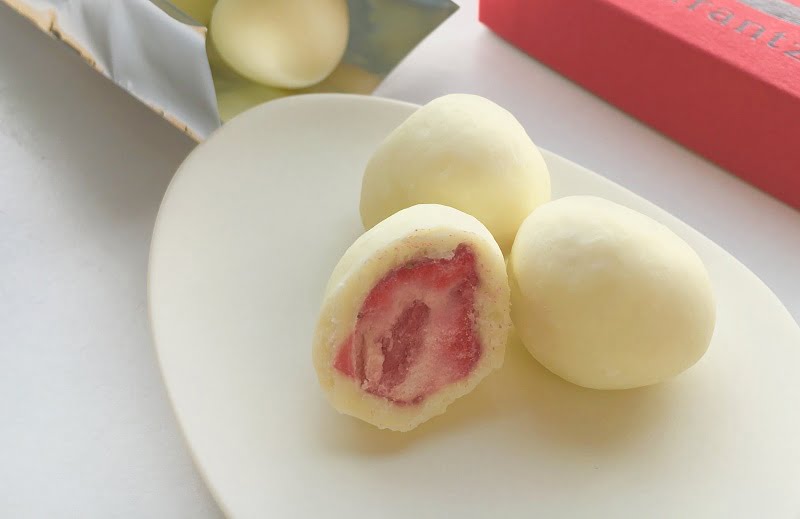 神戸苺トリュフ中身