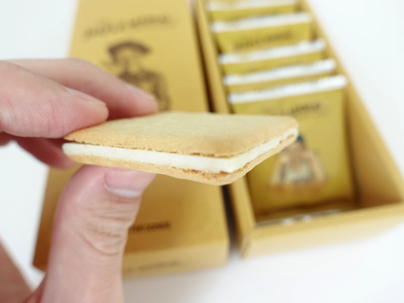 メープルマニア メープルバタークッキーの断面