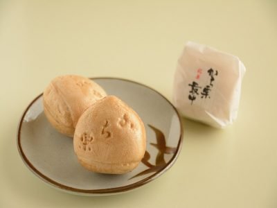 銘菓の井上 かち栗最中