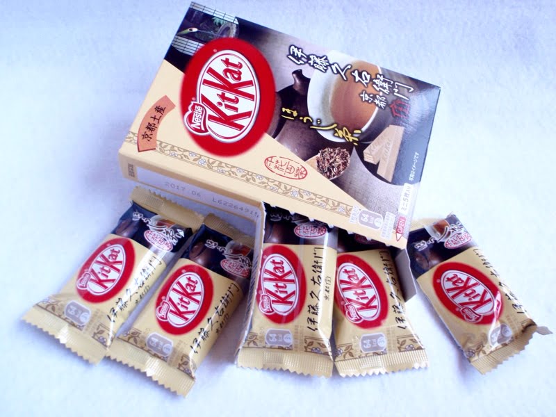 KitKat 伊藤久右衛門ほうじ茶　内装