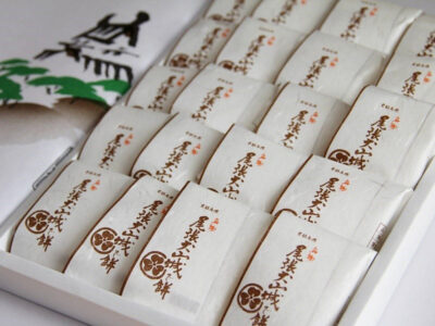 尾張犬山城で餅