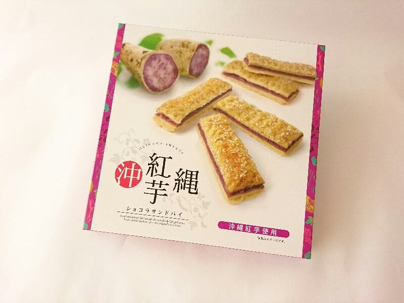 沖縄紅芋ショコラサンドパイ外装