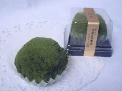 抹茶わらび大福 緑水(りょくすい)