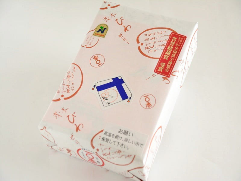 茂木ビワゼリー外装