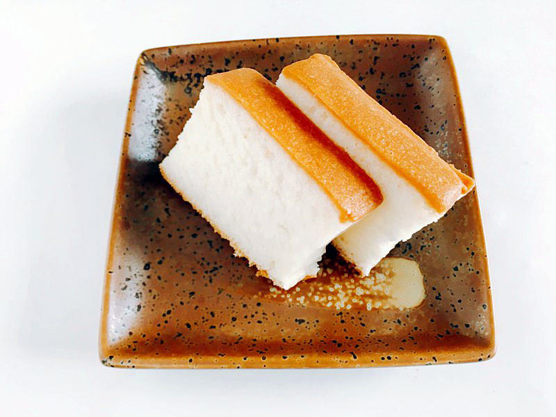 砂田屋 酒ケーキ中身