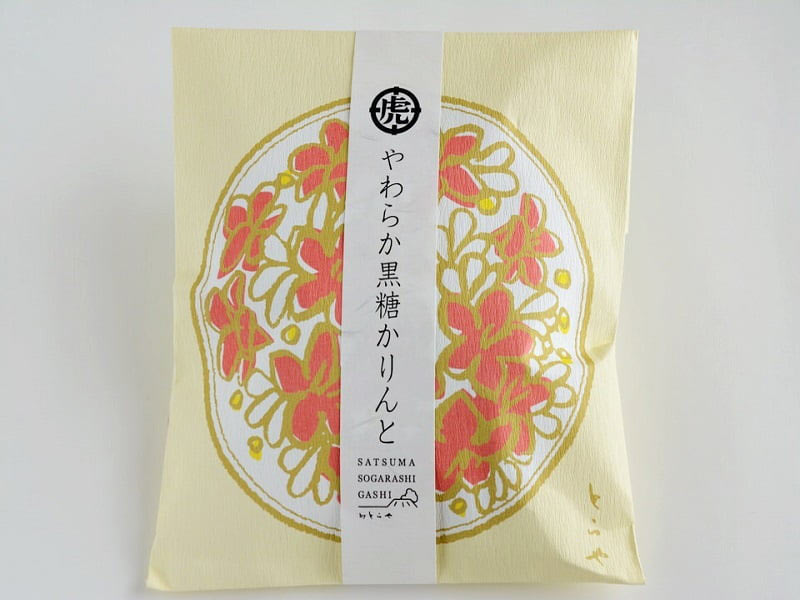 薩摩ソガラシ菓子 やわらか黒糖かりんと外装