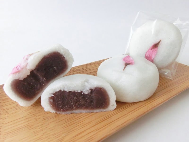 長興山桜まんじゅう　アップ
