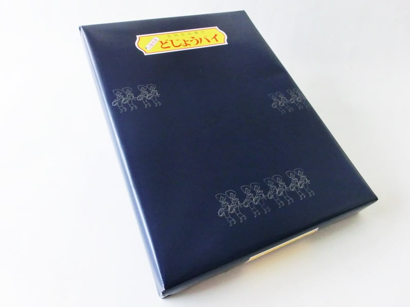 山陰どじょうパイ　外装