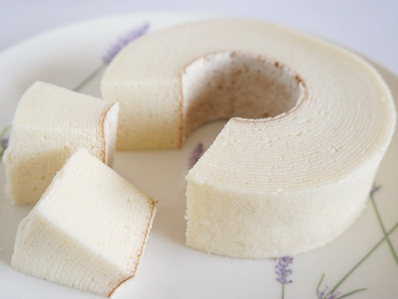 白いバウム TSUMUGI中身