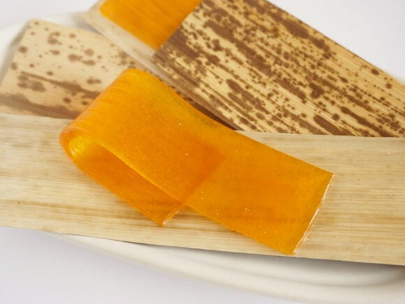 鶴岡木村屋 のし梅中身