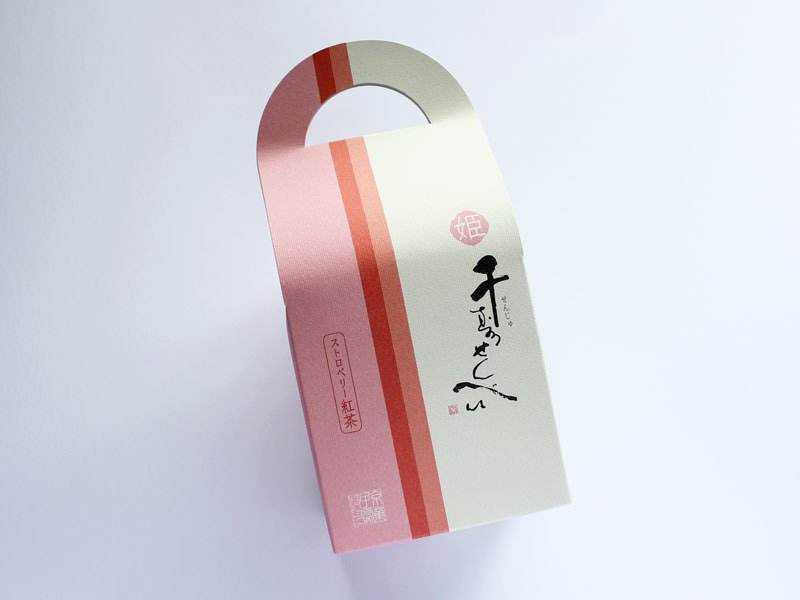 姫 千寿せんべい(ストロベリー紅茶) 外装