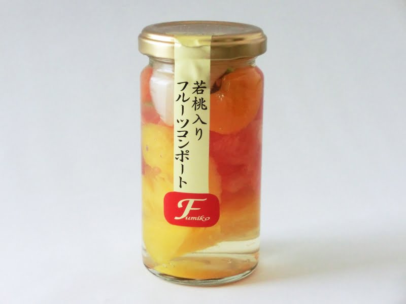 若桃入りフルーツコンポート　外装