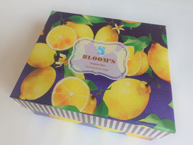 BLOOM'S レモンケーキ 外装