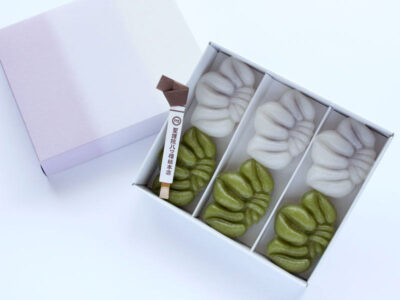 聖護院八ッ橋総本店 かきつばた(白・抹茶)