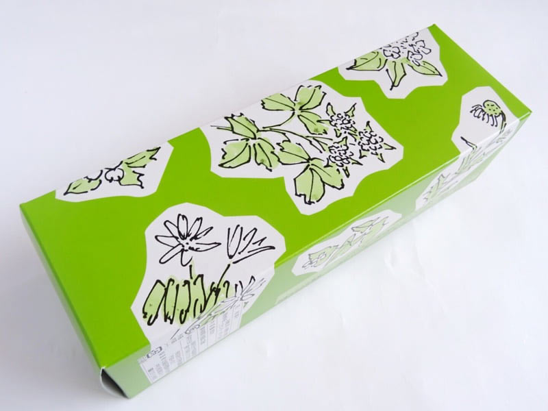 六花亭のカステラの外装