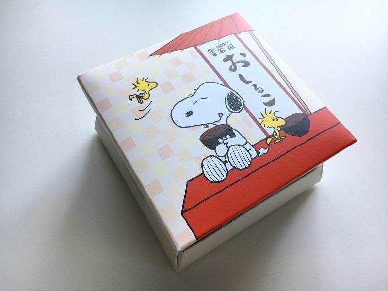スヌーピー茶屋 懐中おしるこ外装