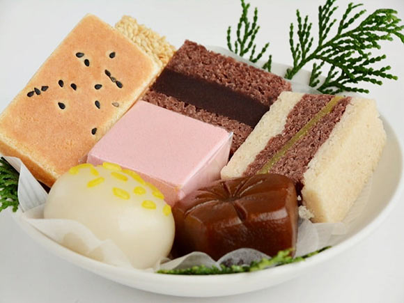 とらや嘉祥菓子 中身写真