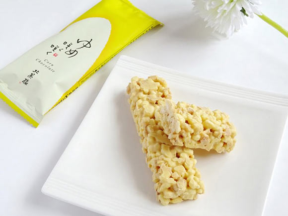 ゆめ咲く咲く（とうきびチョコレート）の中身（拡大）