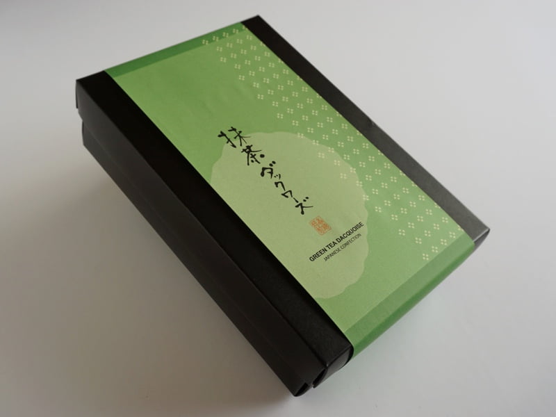 抹茶ダックワーズ外装