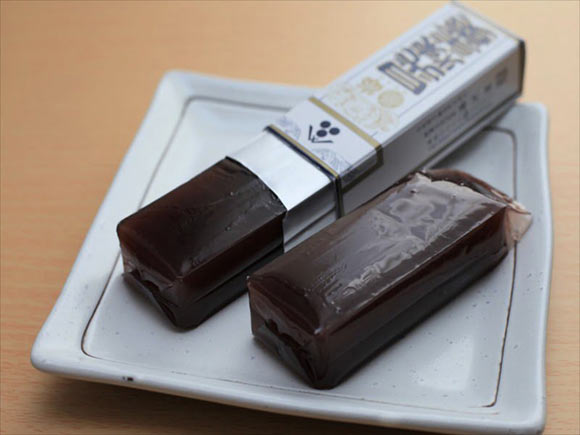 日光煉羊羹ミニ　中身