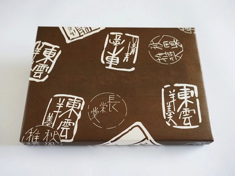 東雲羊羹(しののめようかん)外装