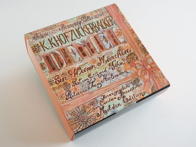 デメル ショコラーデントルテ外装