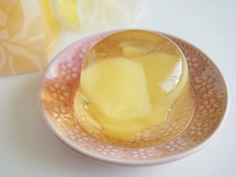 国産果実入りのゼリー　ラ・フランス