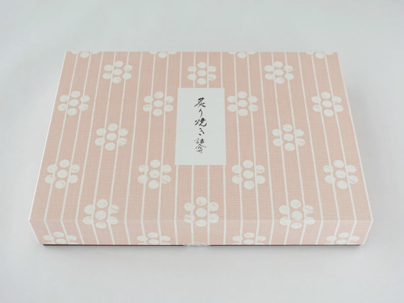 桂新堂・炙り焼き詰合せ 外装