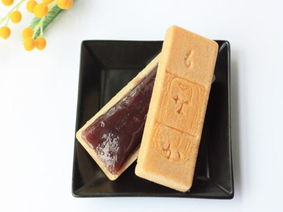 澤田屋　匠の最中　中身の写真