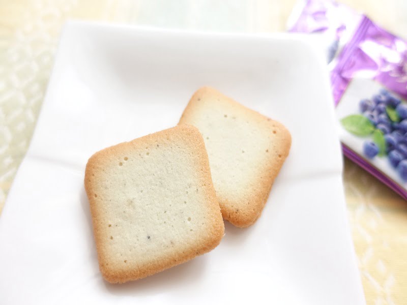 つくばの青い果実のラングドシャ 中身の写真