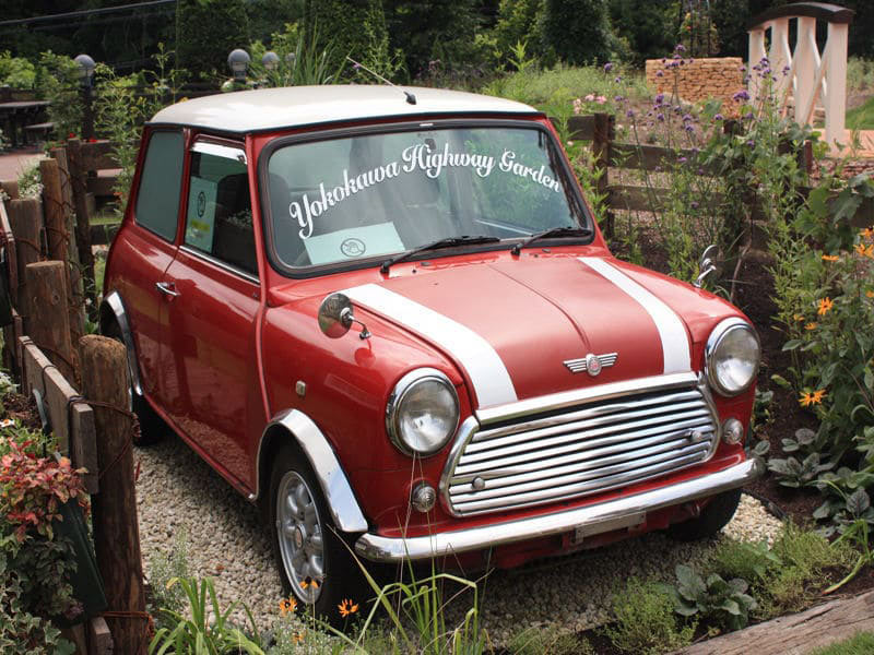 横川サービスエリア　イングリッシュガーデン