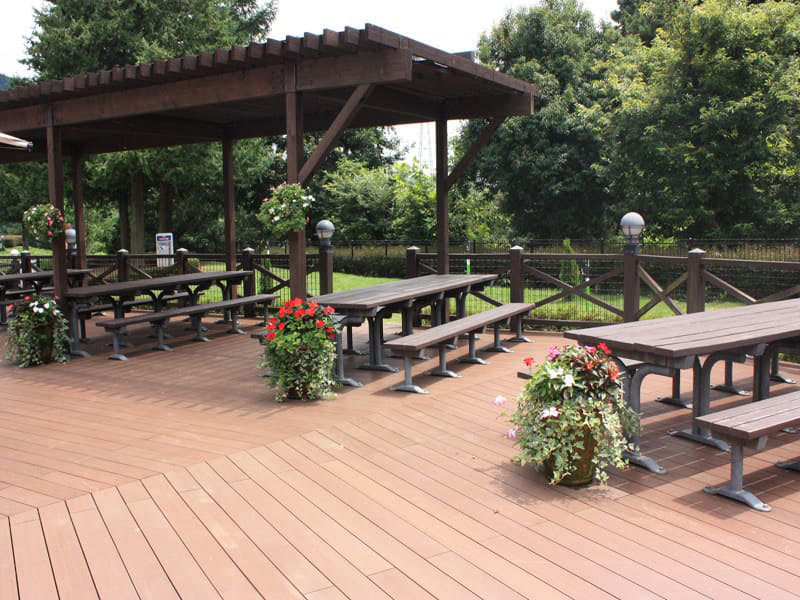 横川サービスエリア　休憩所