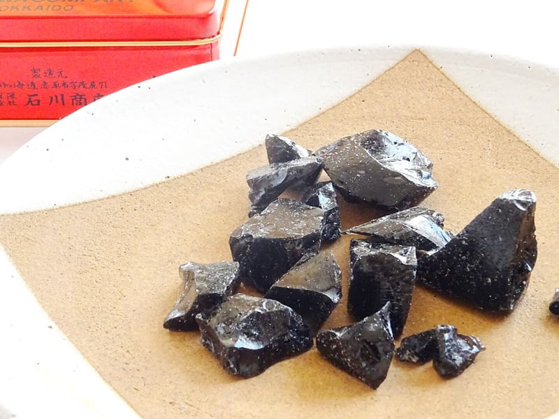 塊炭飴の中身(拡大)