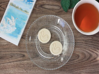 開運堂 白鳥の湖