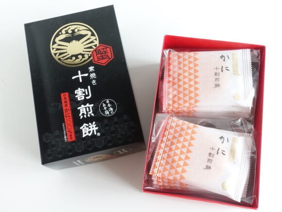 海煎堂かに十割煎餅内装