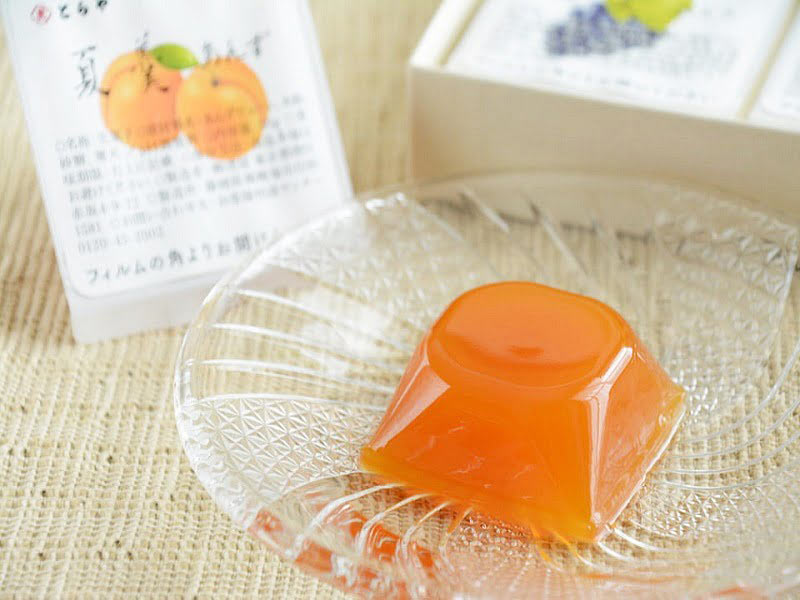 とらや夏羹あんず 中身写真