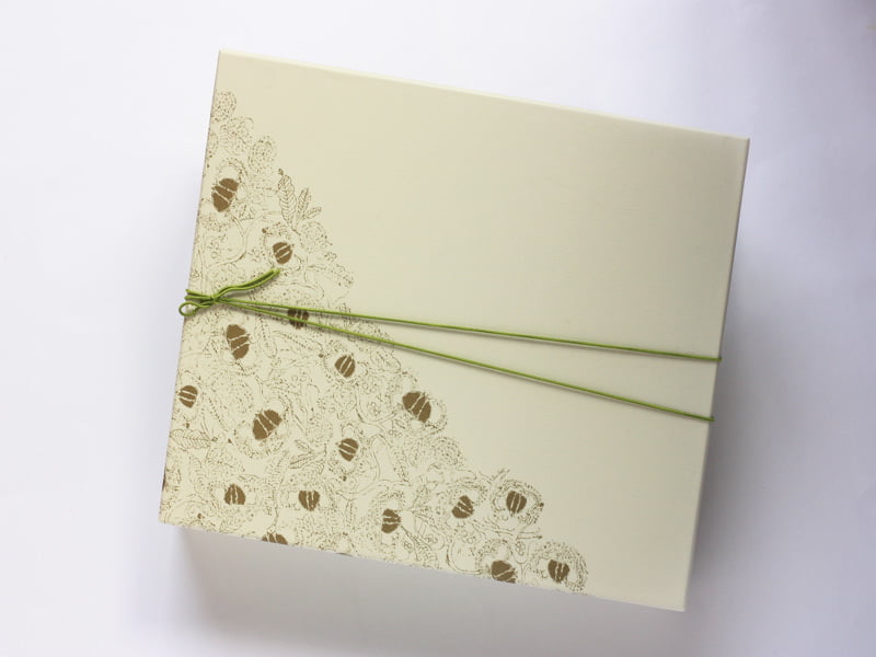 小布施堂　おもいのまま箱　外装