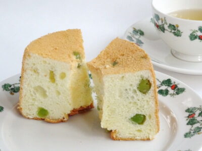 十勝川西長いもシフォン(青えんどう)