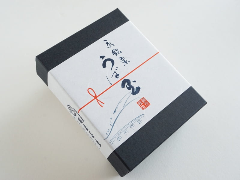 鶴屋長生 うば玉外装