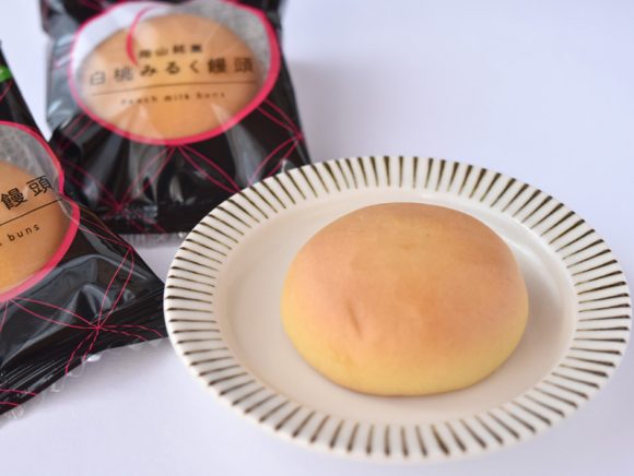 白桃みるく饅頭　中身の写真