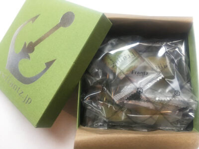 神戸フランツ 居留地の石畳8粒入り(プチフィナンシェ)抹茶