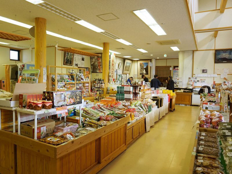 道の駅鳥海郷おみやげ