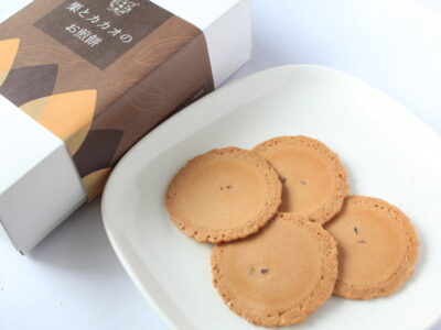 栗とカカオのお煎餅