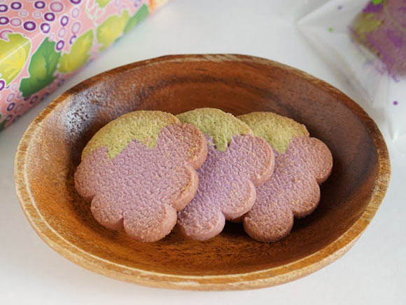 長登屋 岩手山ぶどうサブレ中身