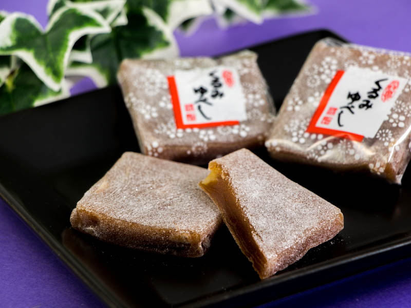 正田醤油くるみゆべし 中身の写真