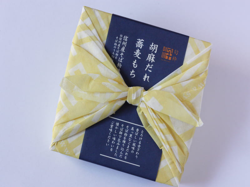 旬粋　胡麻だれ蕎麦もち　外装