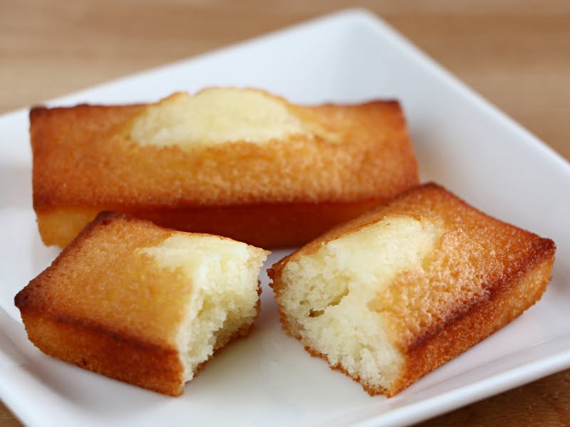 アンリ・シャルパンティエ・フィナンシェ中身の写真