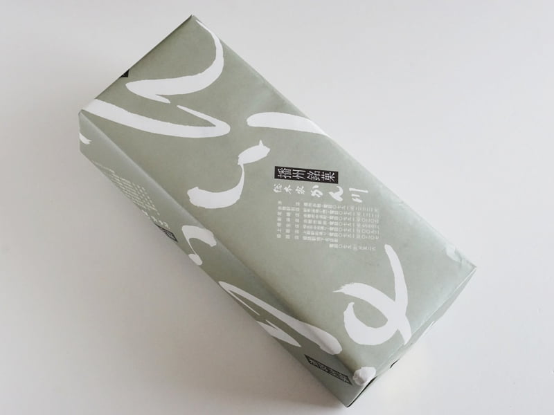 総本家かん川 匠味 蜂蜜どら焼外装