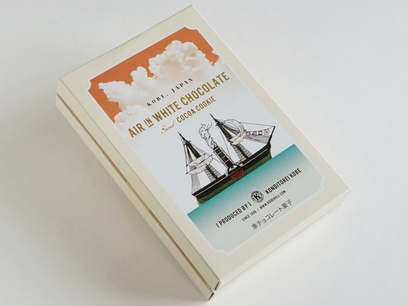 コンディトライ神戸 神戸チョコサンドクッキー外装