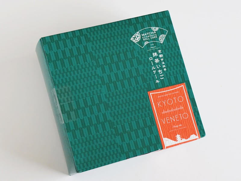京都ヴェネト 抹茶いちごロールケーキ外装